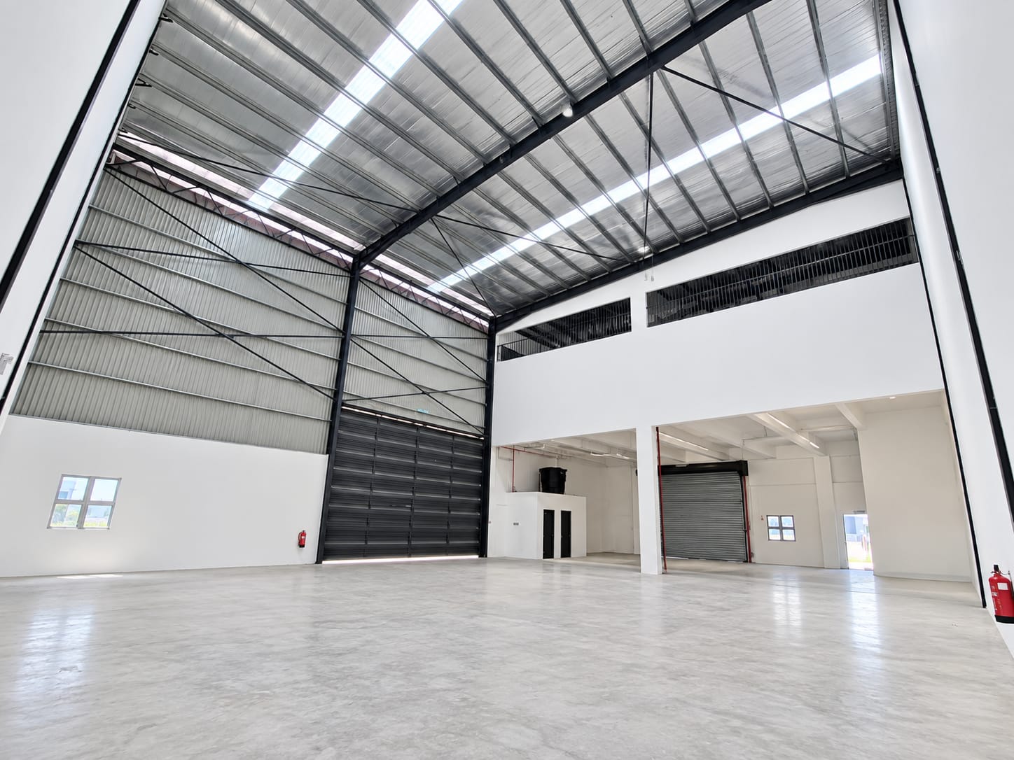 Semi-detached factory for rent in Astana, Bukit Raja — listing image 1